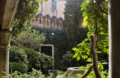 Castello Apartment | Palazzo Notarbartolo an extraordinary charming house in the heart of Venice