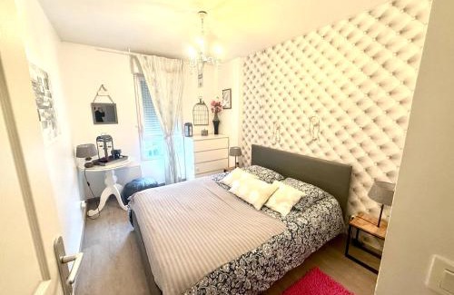 Coudray Apartment | Petit Erdre - 2 chambres- gd appt ensoleillé- accès PMR