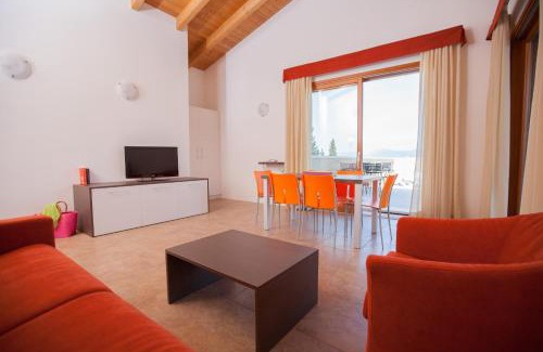 Torri del Benaco Apartment | Residence La Corte Danese