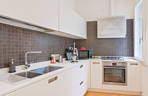 Historic Centre Apartment | San Fermo Luxury Apartment