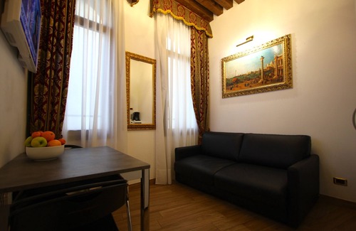 San Marco Apartment | Splendid Star . San Marco Square Apt. - All inclusive Options. No Extras - WiFi