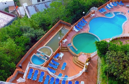 Casamicciola Terme House | Suisse Thermal Village