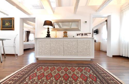 San Polo Apartment | Sweet Apartment Frari