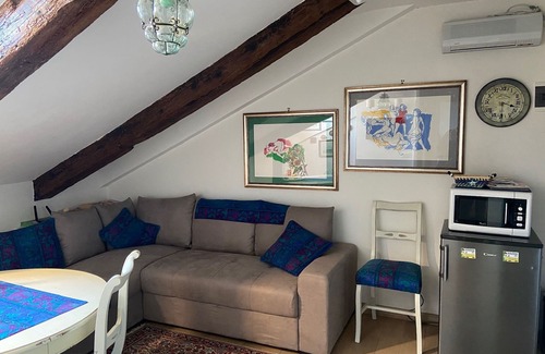 San Polo Apartment | Venice Center apartment near Rialto bridge
