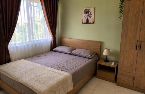 Xuan Loc House | Đặc sản Bánh Village