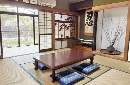 Higashi-ku House | さつき邸 -Satsuki House-