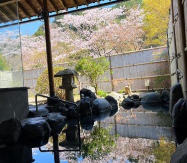 Fujinomiya Hotel | すいこうえんさくら