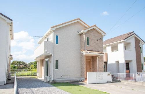 Urasaki Apartment | ちゅらパレス c