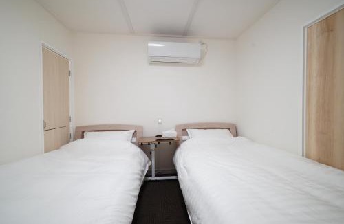 Uwamachi Apartment | 上海苑 Shanghai Inn