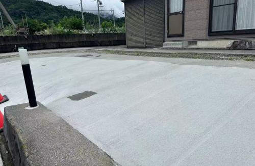 Nishikatsura House | 富士山を眺められる宿 ゲストハウス花水木