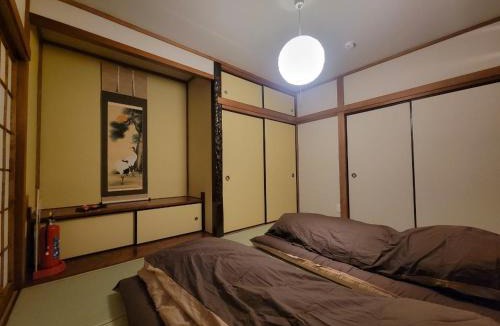 Funabashi House | 華の宿