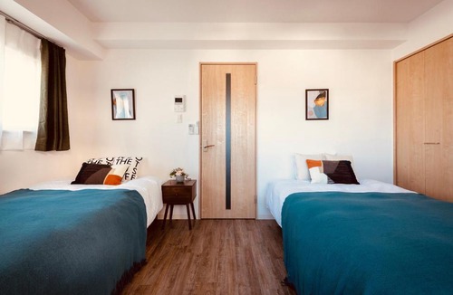 Nishi Apartment | 谷町君星ホテル九条27