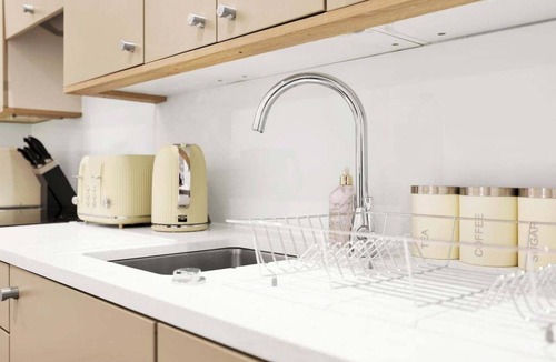 Hackney Apartment | 1-bed flat in Broadway Market, Hackney