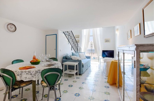 Pozzuoli Apartment | 1 bedroom accommodation in Pozzuoli