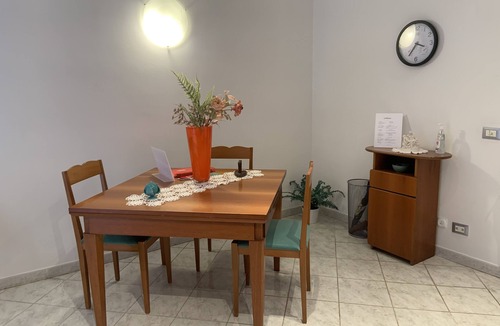 Frattocchie Apartment | 1 bedroom apartment in marino