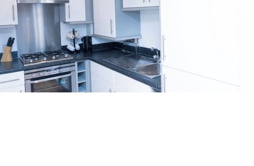 Cranbrook Apartment | 1 bedroom Luxury Apartment Gants-Hill in Illford
