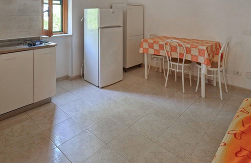 Defensola House | 1 bedroom nice home in Vieste