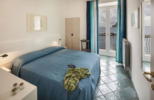 Sant'Angelo Apartment | 100 m² Apartment ∙ 3 bedrooms ∙ 7 guests