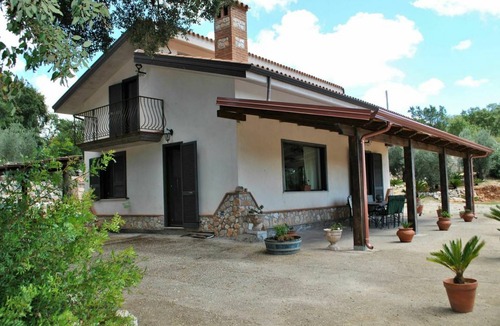 Itri Villa | 115 m² Villa ∙ 3 bedrooms ∙ 7 guests