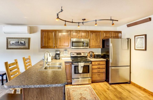 Deadwood Apartment | 148 m² Apartment ∙ 2 bedrooms ∙ 4 guests