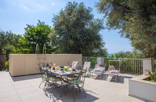 Sorrento Villa | 160 m² Villa ∙ 4 bedrooms ∙ 10 guests