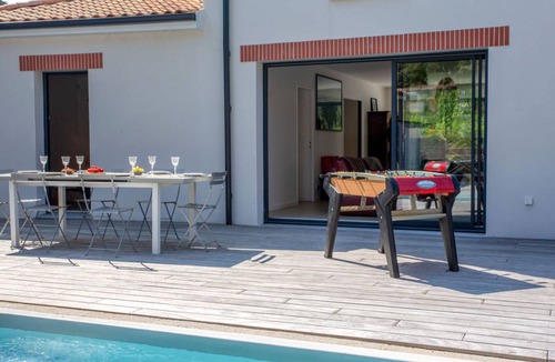 La Bernerie-en-Retz Villa | 170 m² Villa ∙ 1 bedroom ∙ 10 guests