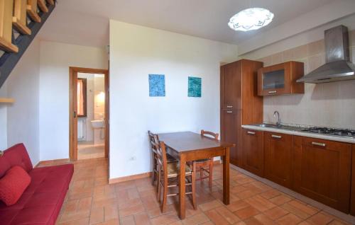 Pescia Romana House | 2 Bedroom Cozy Home In Pescia Romana