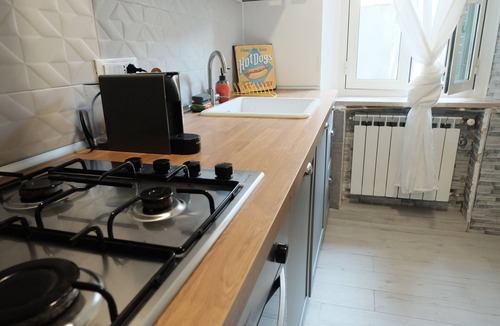 Pescara Apartment | 2 ROOMS APARTMENT GROUND FLOOR CENTRAL PESCARA 500 MT FROM THE SEA
