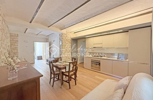Sirolo Apartment | 207 - VILLA FERNANDA - Bilocale di charme al piano terra immerso nel verde, in centro e a pochi passi dal mare