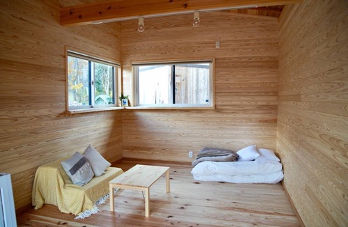 Hara Cottage | 220 ft² Cottage