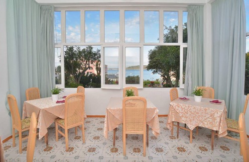 Ischia Porto Hotel | 23 m² Hotel ∙ 127 guests