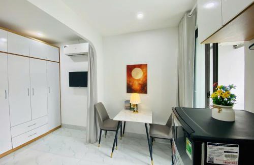 Hanoi Apartment | 25 House 298 Ngoc Lam - Long Bien bridge
