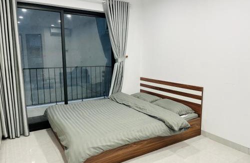 Tay Ho Apartment | 25 House Lạc Long Quân - Tây Hồ