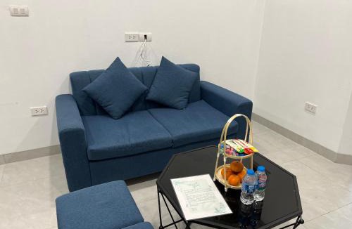 Tay Ho Apartment | 25 House Lạc Long Quân - Tây Hồ