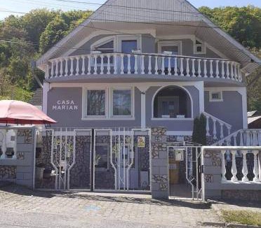 Sighisoara Bed & Breakfast | 260 m² Bed and breakfast ∙ 6 bedrooms ∙ 17 guests
