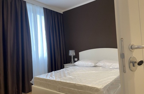 Aprilia House | 27 km from zoo marine water park