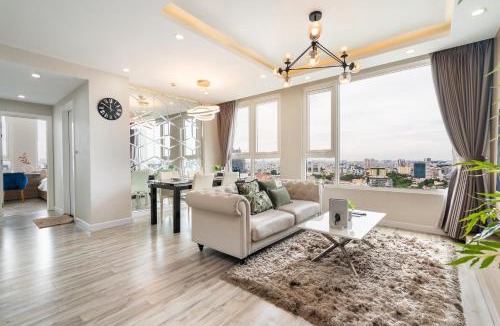 Phuong 6 Apartment | 2BR 3BR Luxury Apartment Sky Pool