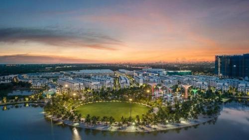 District 9 Apartment | 2BR quiet Apartment in green metropolis