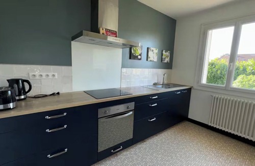 Limoges Apartment | 3-bedroom apartment - Ideal for families/meetings