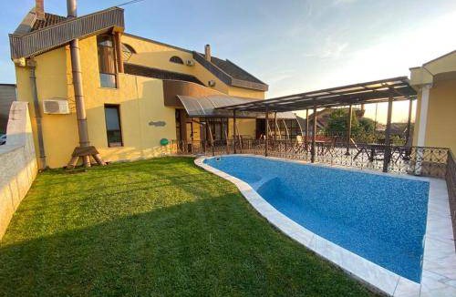 Tirgu Mures Bed & Breakfast | 30 m² Bed and breakfast ∙ 3 guests