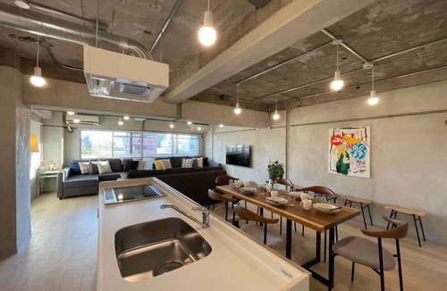 Hiroshima City Centre Apartment | 30 sec to PeacePark! Huge comfort Apt Up to 10ppl