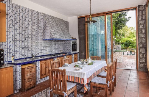 Forio House | 320 m² House ∙ 6 bedrooms ∙ 16 guests
