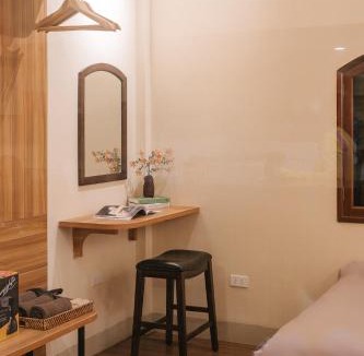 Hang Buom Apartment | 33 Mã Mây