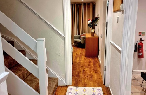 Islington House | 4 bedroom duplex in central London with private entrance