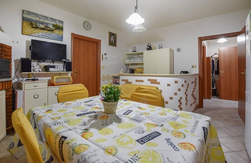 Roccaspinalveti Apartment | 4 bedroom lovely apartment in Roccaspinalveti