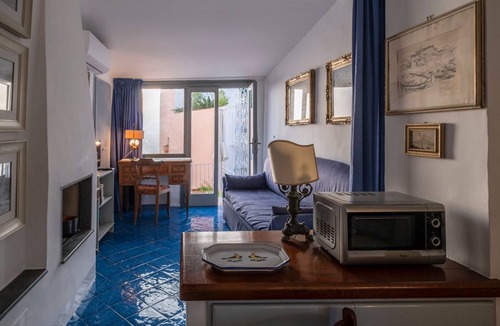 Ischia Porto Apartment | 40 m² Apartment ∙ 1 bedroom ∙ 4 guests