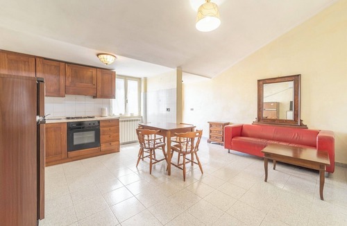 Zona XVIII Capannelle Apartment | 400 meters from metro A