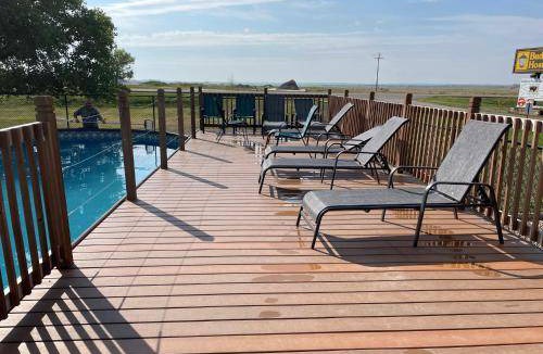 Northeast Entrance Badlands Hotel | 43 m² Motel ∙ 2 bedrooms ∙ 6 guests