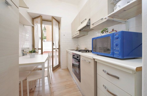 Zona LIII Tomba di Nerone Apartment | 4BNB - Ottavia Terrace