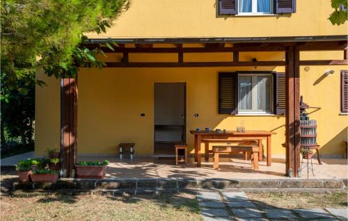 Cologna Spiaggia House | 5 Bedroom Lovely Home In Roseto Degli Abruzzi